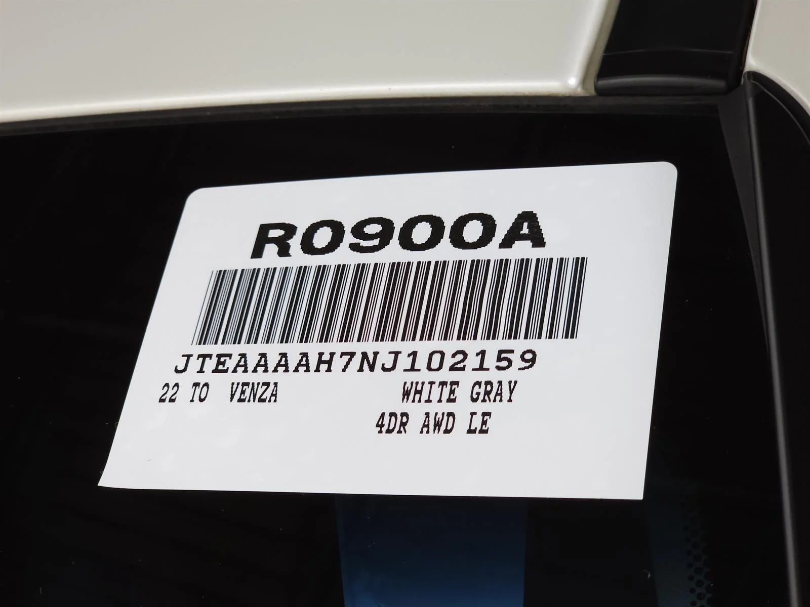 Used 2022 White Toyota LE image 31