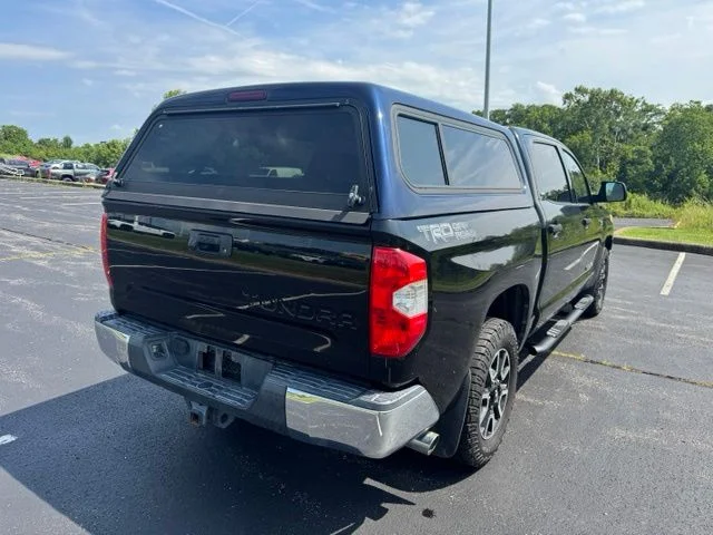 Used 2015 Black Toyota SR5 image 3