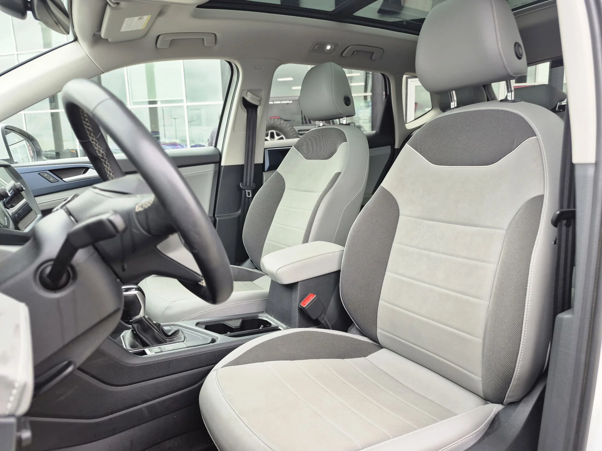 Certified Used 2024 White Volkswagen Comfortline*Adaptive Cruise | Remote Start | Htd Leather | Pano Roof | Htd Wheel | Lane Keep Assist image 7