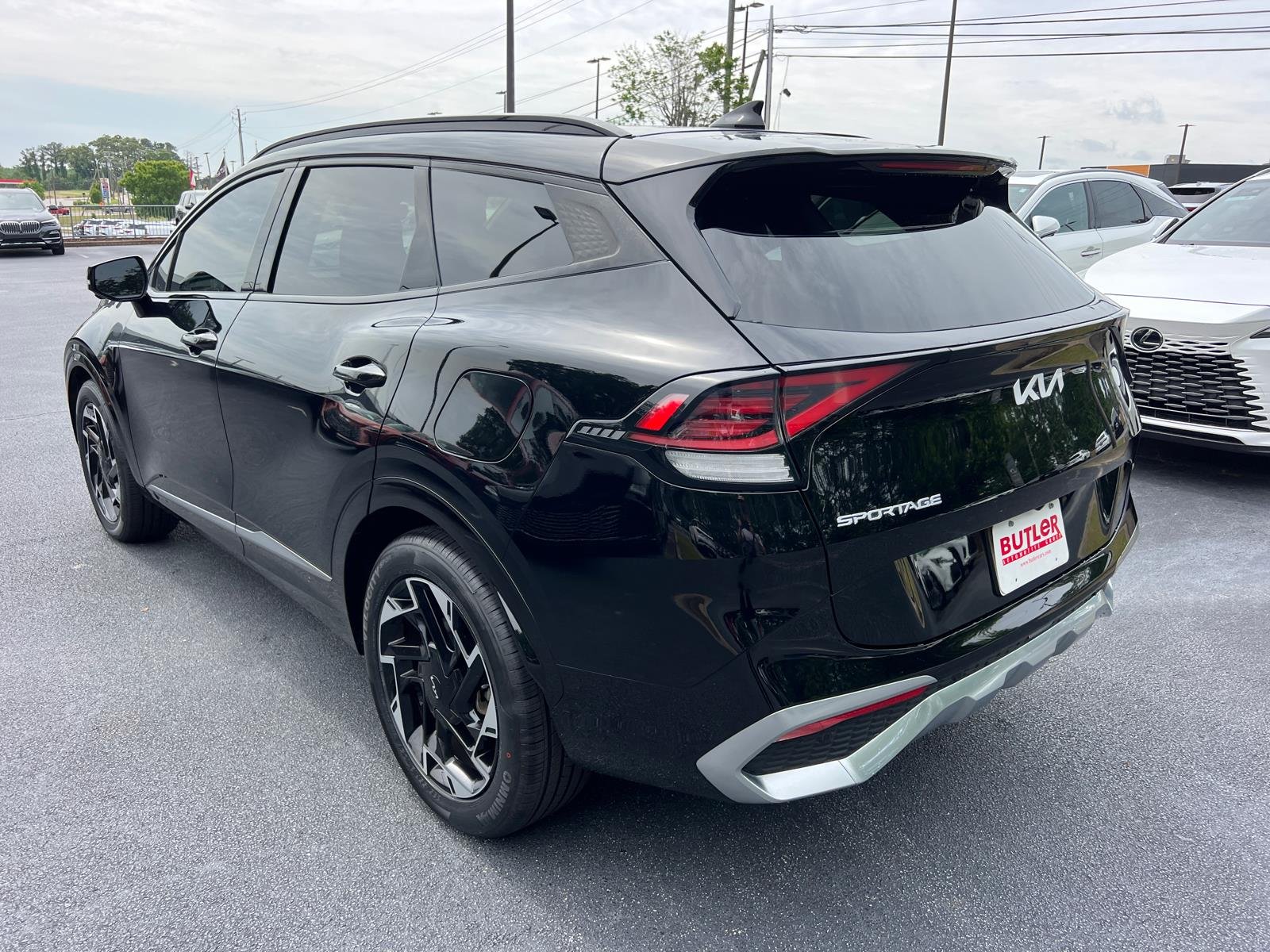 Used 2025 Ebony Black Kia SX-Prestige image 8