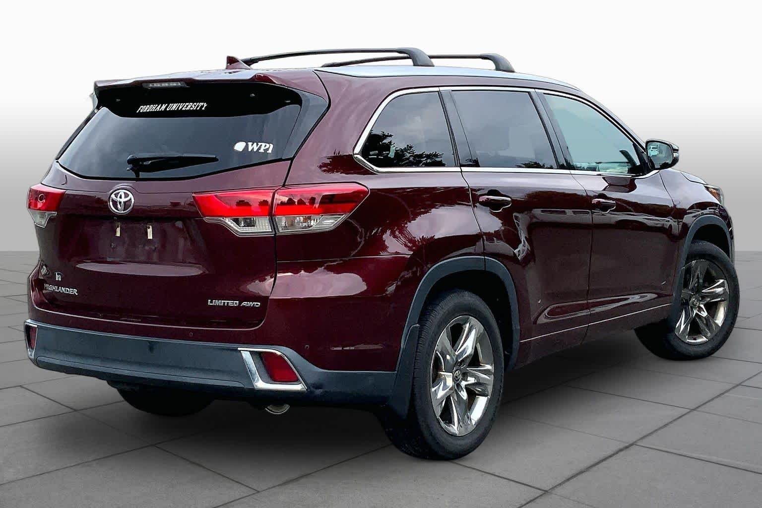 Used 2019 Ooh La La Rouge Mica Toyota Limited Platinum image 13