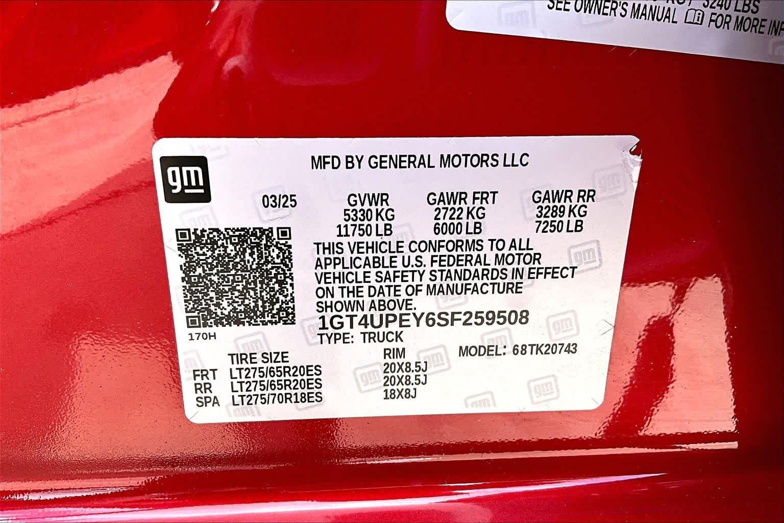 Used 2025 Volcanic Red Tintcoat GMC AT4 image 37