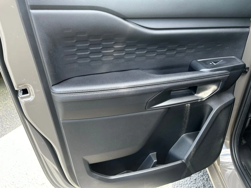 New 2026 Marsh Gray Ford XLT image 6