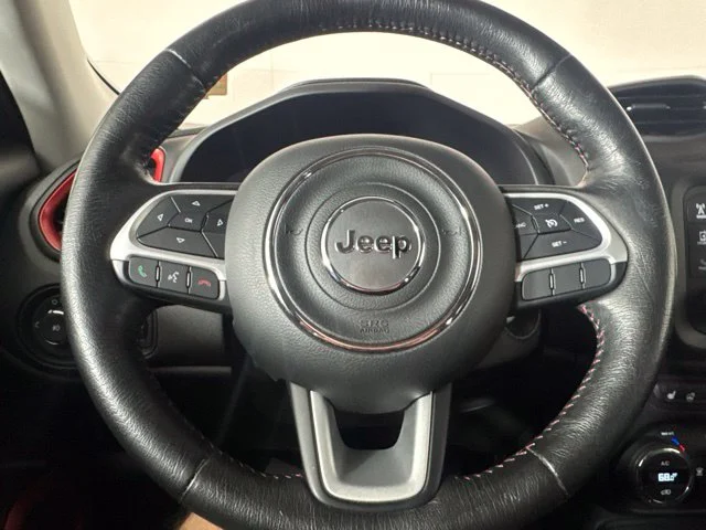 Used 2016 Gray Jeep Trailhawk image 18