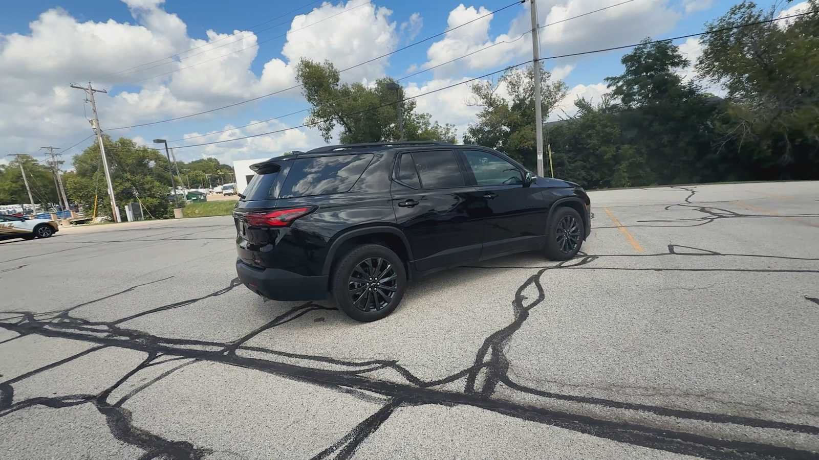 Used 2023 MOSAIC BLACK METALLIC Chevrolet RS image 8