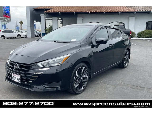 2024 Nissan Versa SR