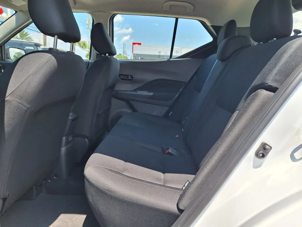 Used 2025 White Nissan S image 10