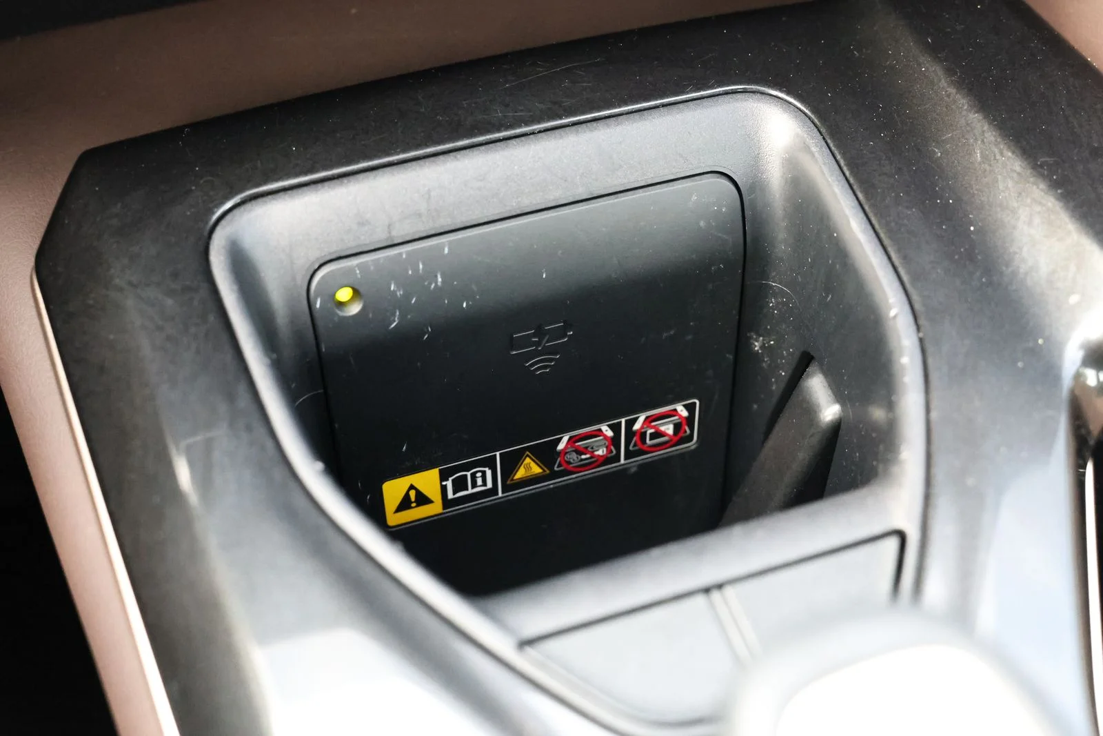 Used 2024  Toyota Limited image 23