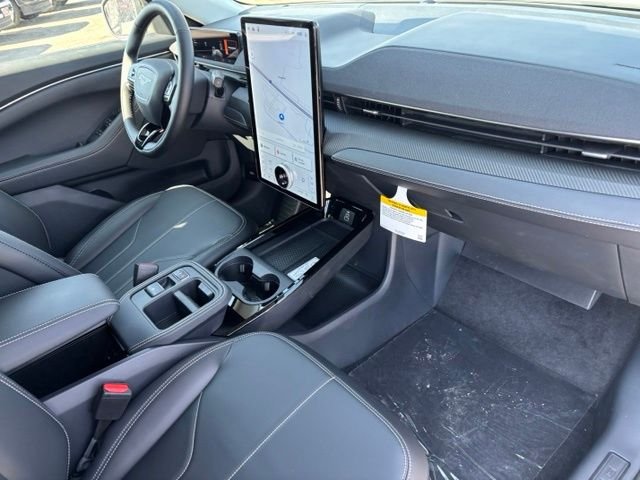 New 2026 Star White Metallic Tri-coat Ford Select image 21
