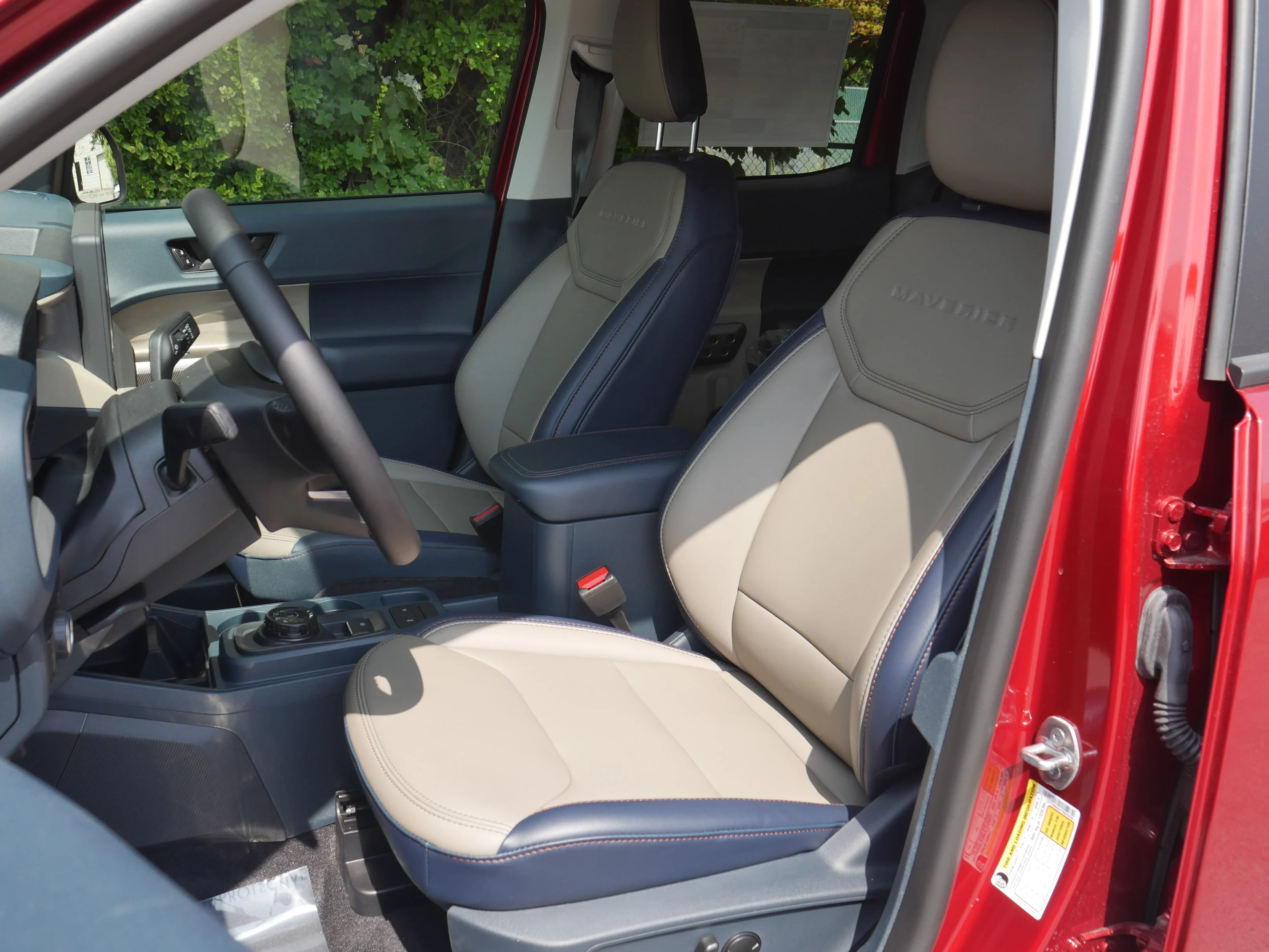 New 2026 RUBY RED TINTED Ford LARIAT image 33