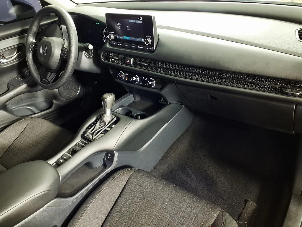 Used 2025  Honda LX image 13