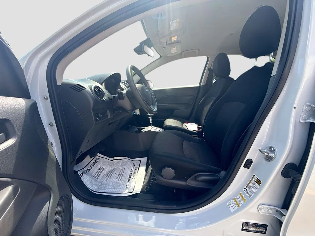 Used 2024  Mitsubishi ES image 22