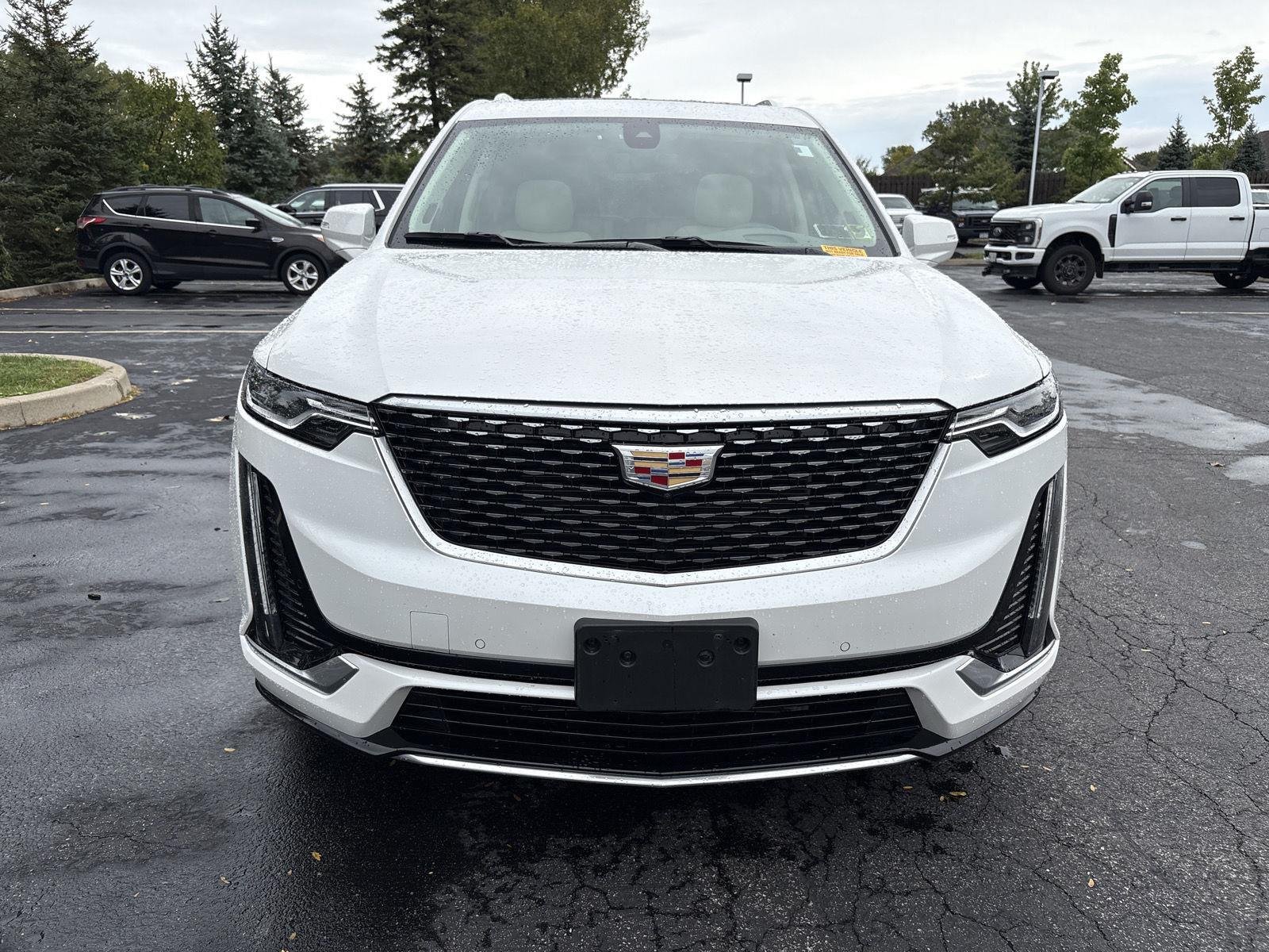 Used 2025 Crystal White Tricoat Cadillac AWD Premium Luxury image 2