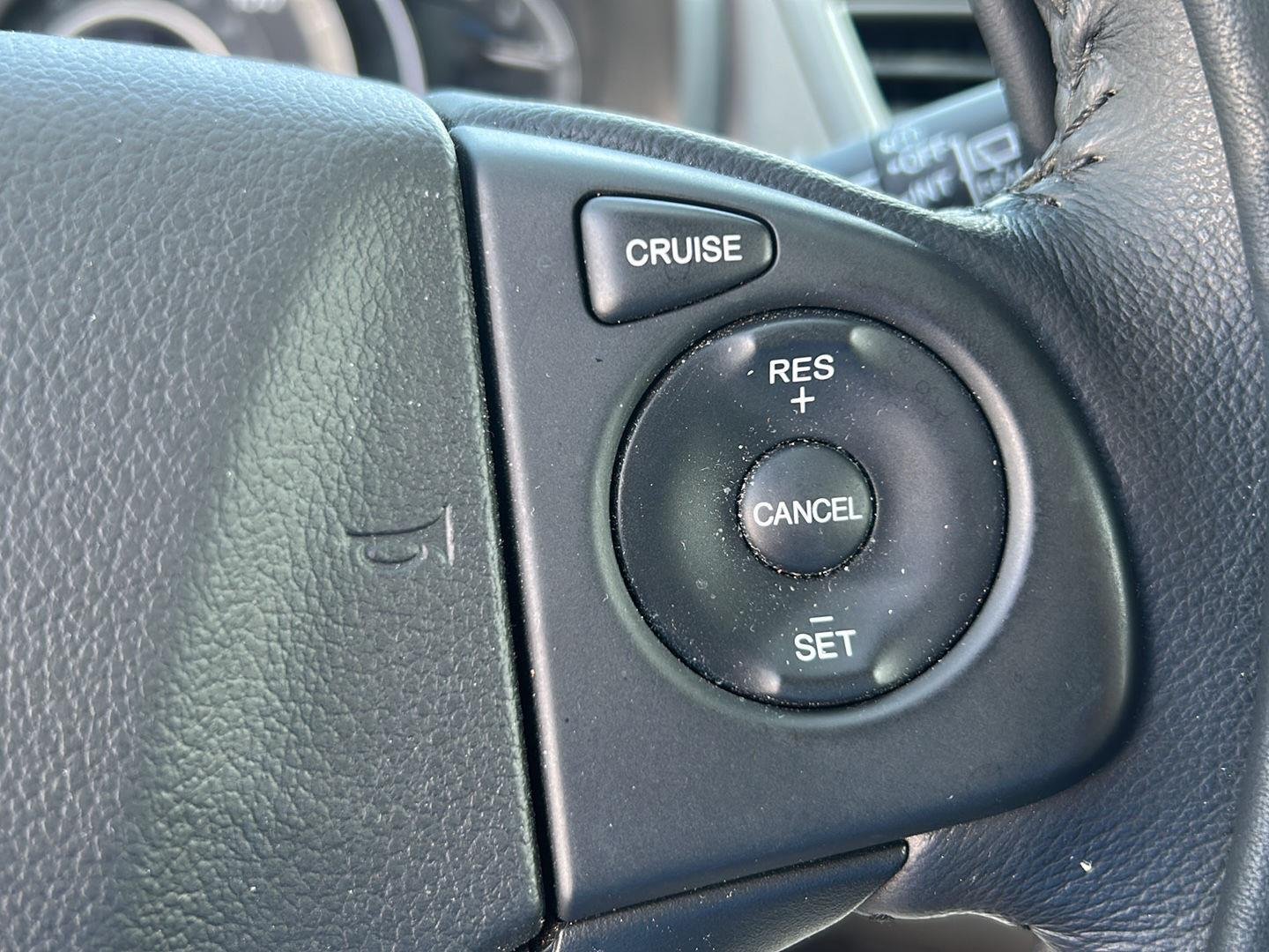 Used 2014 Twilight Blue Metallic Honda EX-L image 15