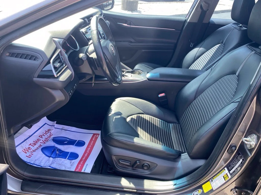 Used 2020 Gray Toyota SE image 6
