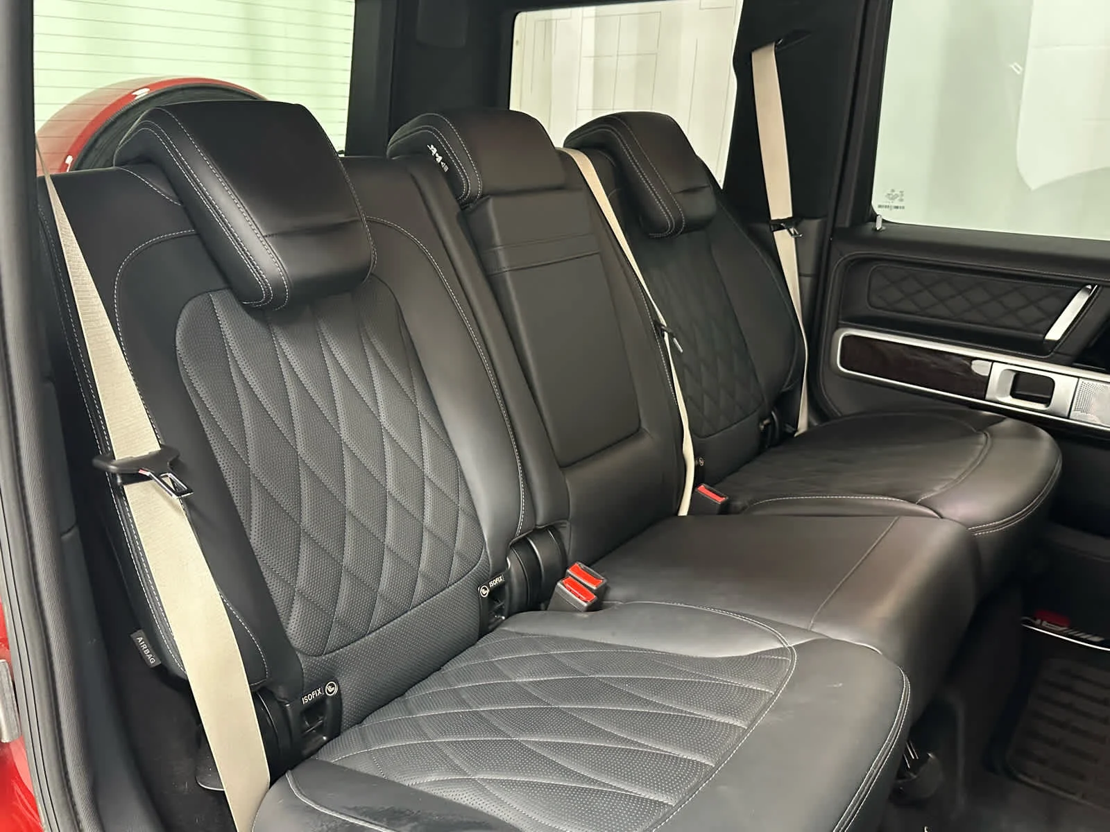 Used 2022 MANUFAKTUR Cardinal Red Metallic Mercedes-Benz AMG® G 63 image 21