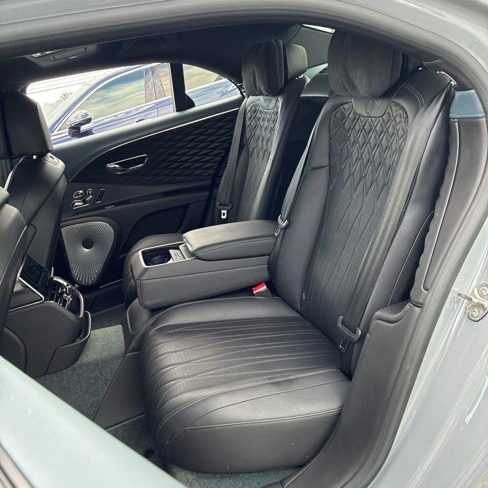 Used 2022 Storm Grey by Mulliner Bentley V8 image 7
