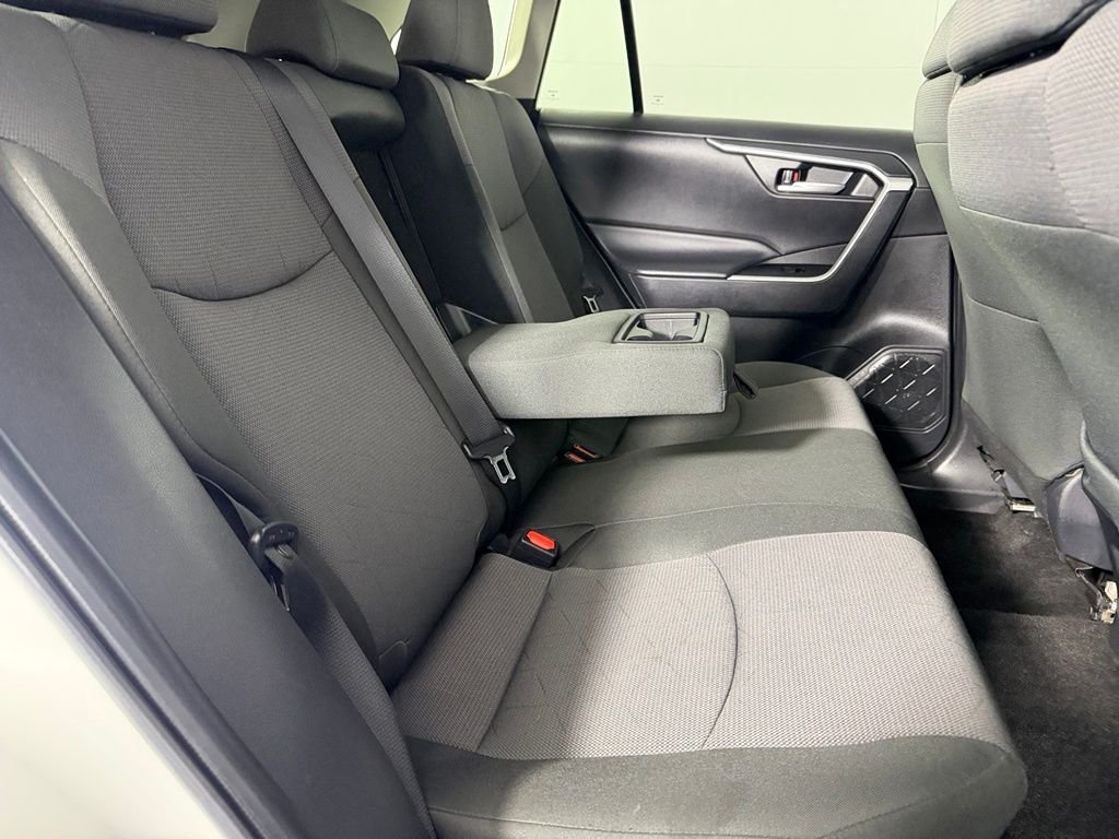Used 2025 Ice Toyota XLE image 27