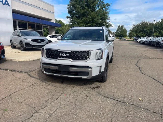 Used 2023 Gray Kia EX X-Line image 29