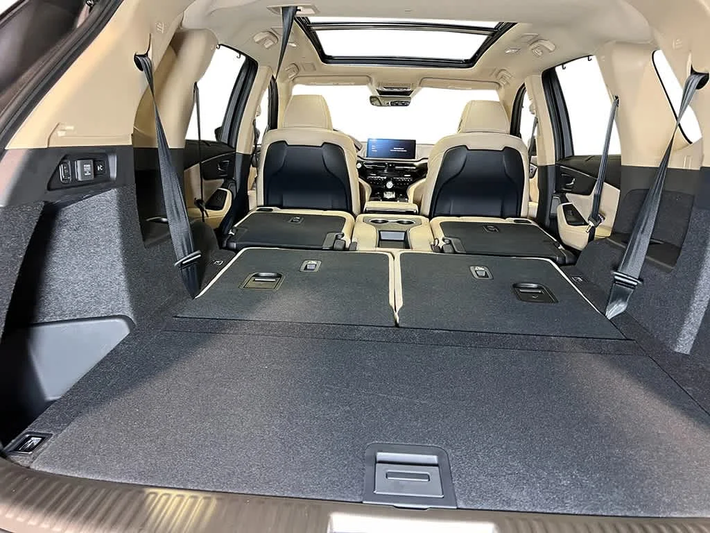 New 2026 Platinum White Pearl Acura w/Advance Package image 37