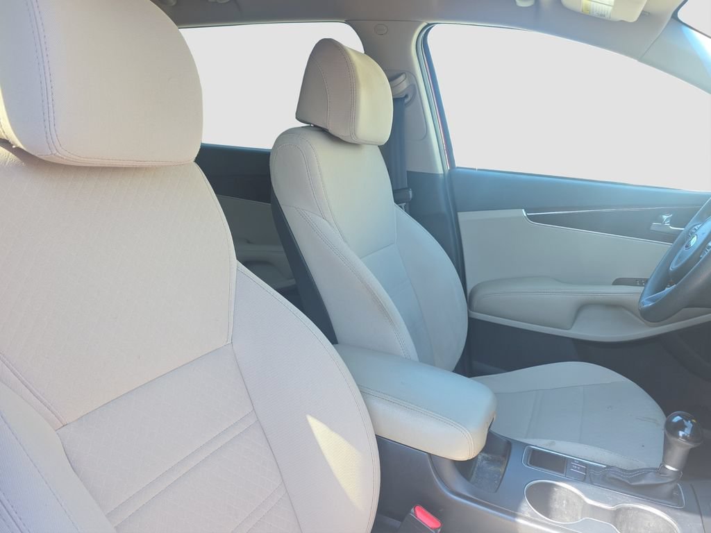 Used 2017 Red Kia 3.3L LX image 15