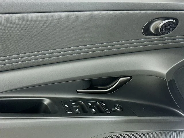 New 2026 Hyundai ELANTRA SEL Sport
