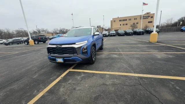 Used 2025 Blue Chevrolet ACTIV image 4
