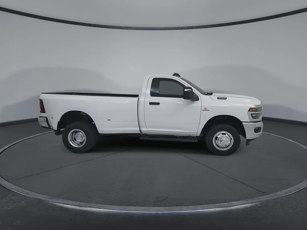 New 2026 Bright White Clear-Coat Exterior Paint RAM Tradesman image 17