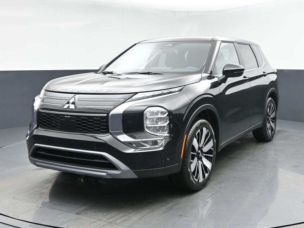New 2026 Black Mitsubishi SE image 1