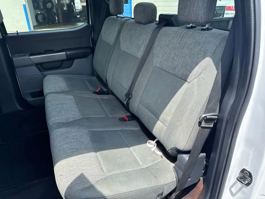Used 2021 Oxford White Ford XLT image 29