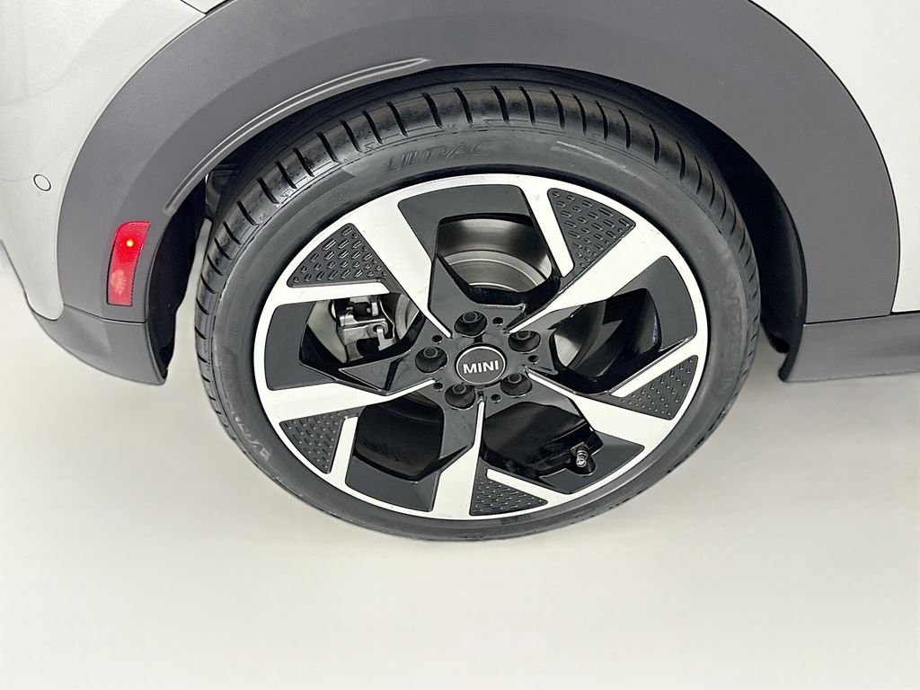 2025 MINI Hardtop 2 Door S - Photo 32