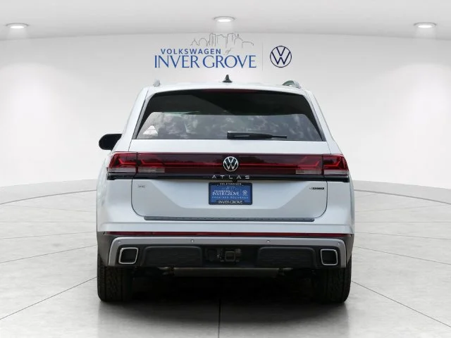 New 2026 White/off-white Volkswagen Peak Edition image 3