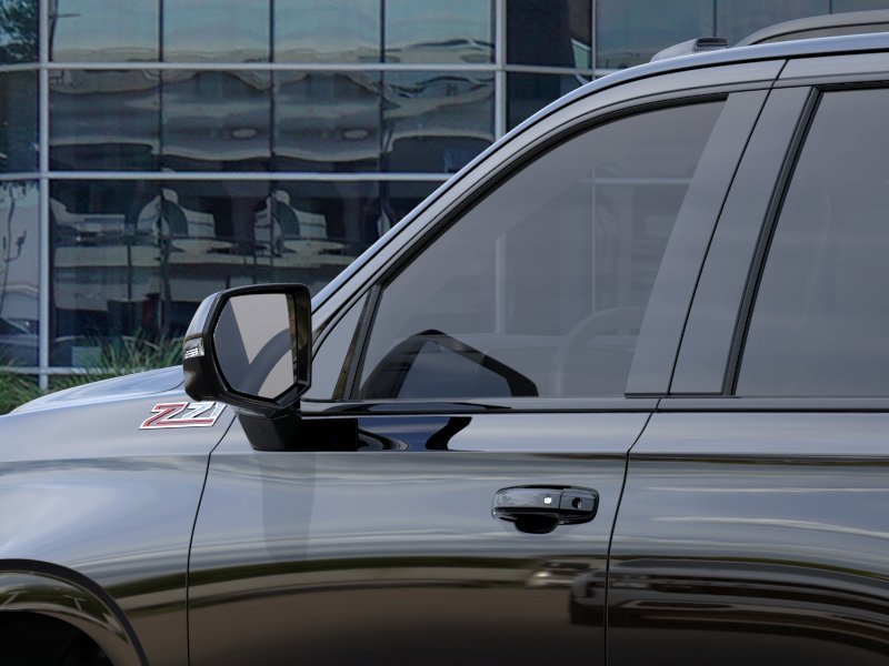2027 Chevrolet Tahoe Z71 - Photo 12