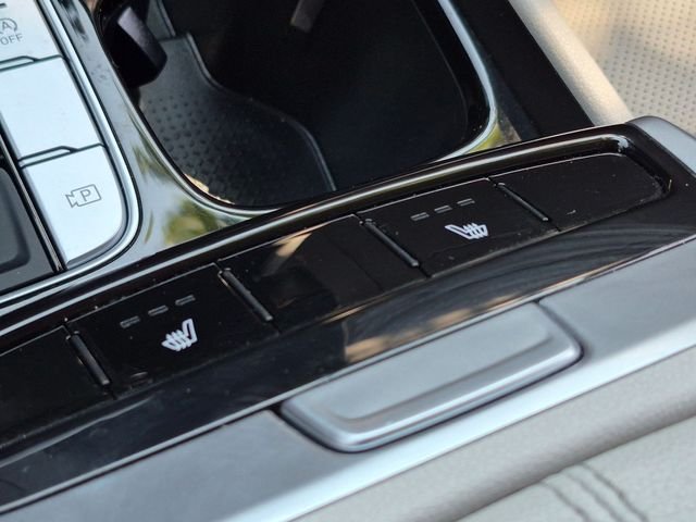Used 2023 Gray Hyundai SEL image 21