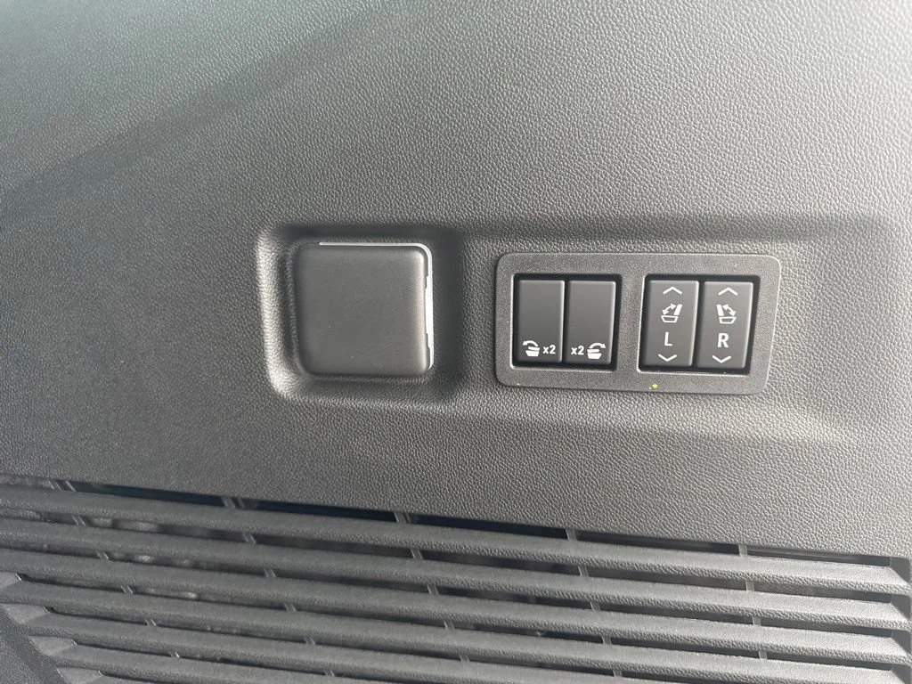 New 2026 Summit White GMC Denali image 32
