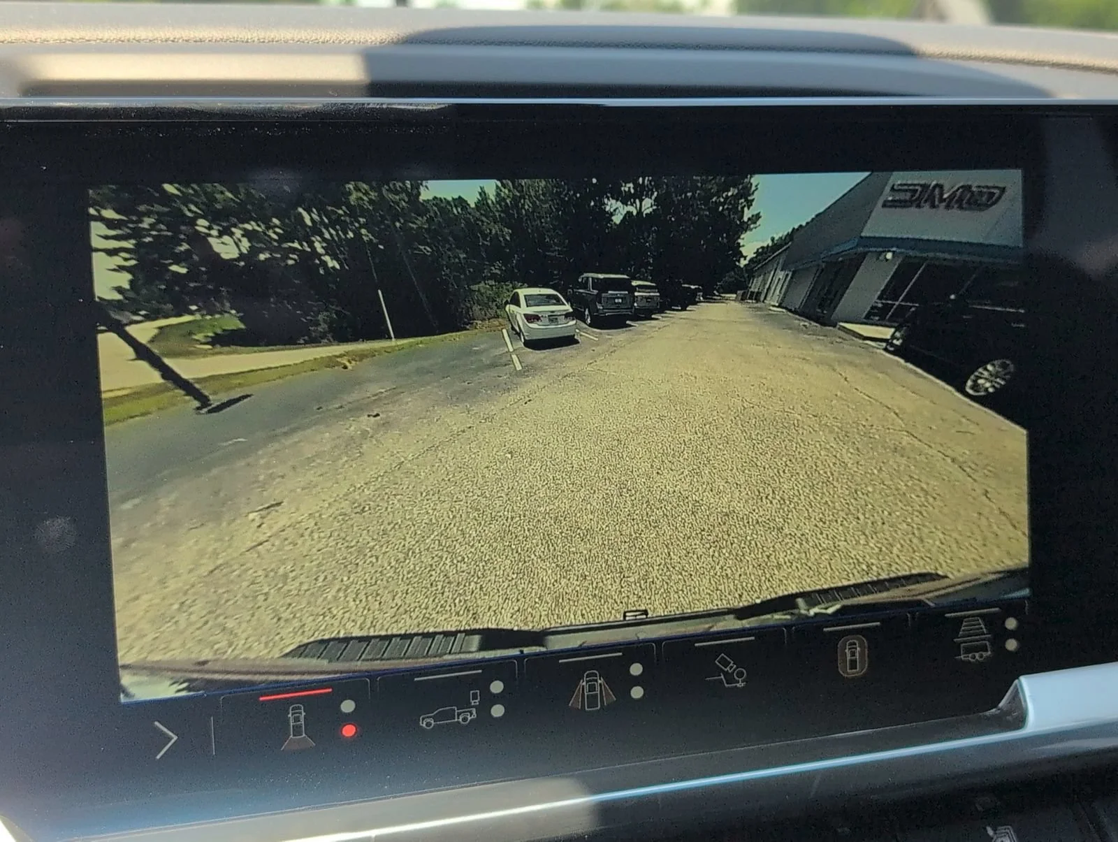 New 2026 Sterling Metallic GMC SLE image 19