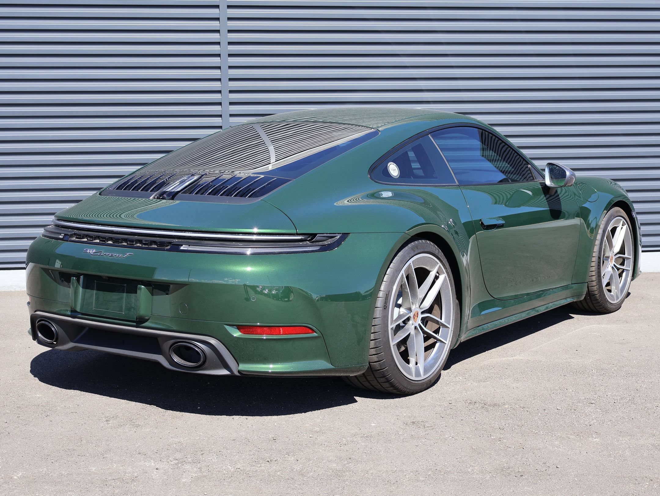 Certified Used 2026 Oak Green Metallic Neo Porsche Carrera T image 9