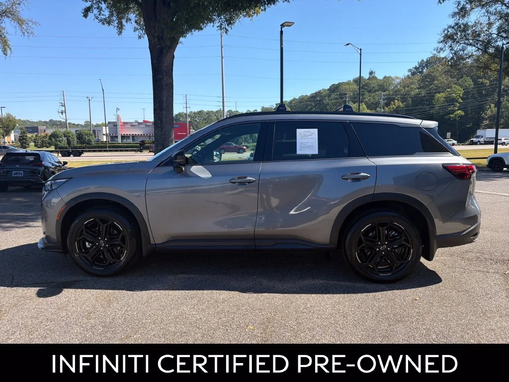 Certified Used 2026 Graphite Shadow INFINITI SPORT image 7