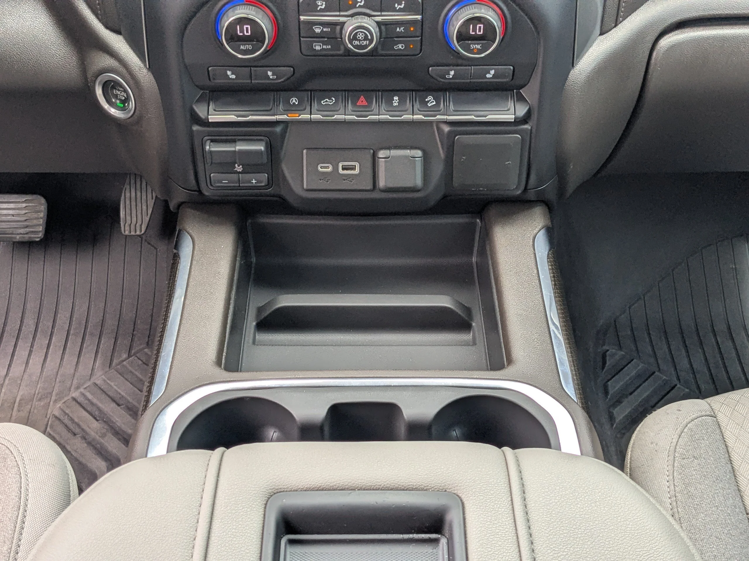Used 2021 SUMMIT WHITE Chevrolet LT Trail Boss image 21