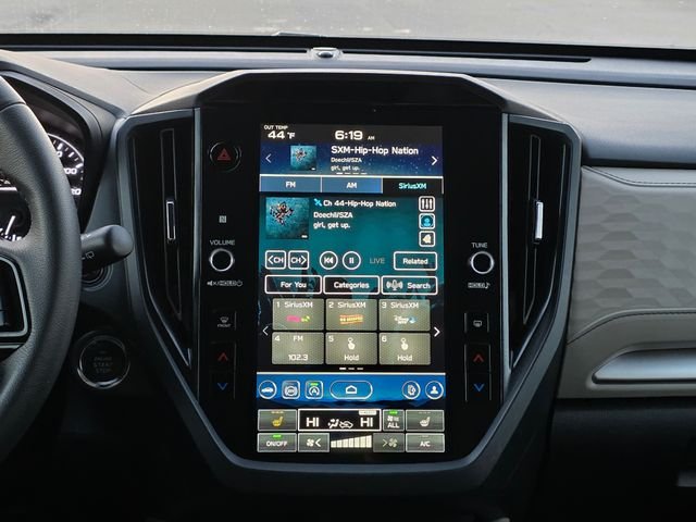 Used 2025 Gray Metallic Subaru Premium image 21
