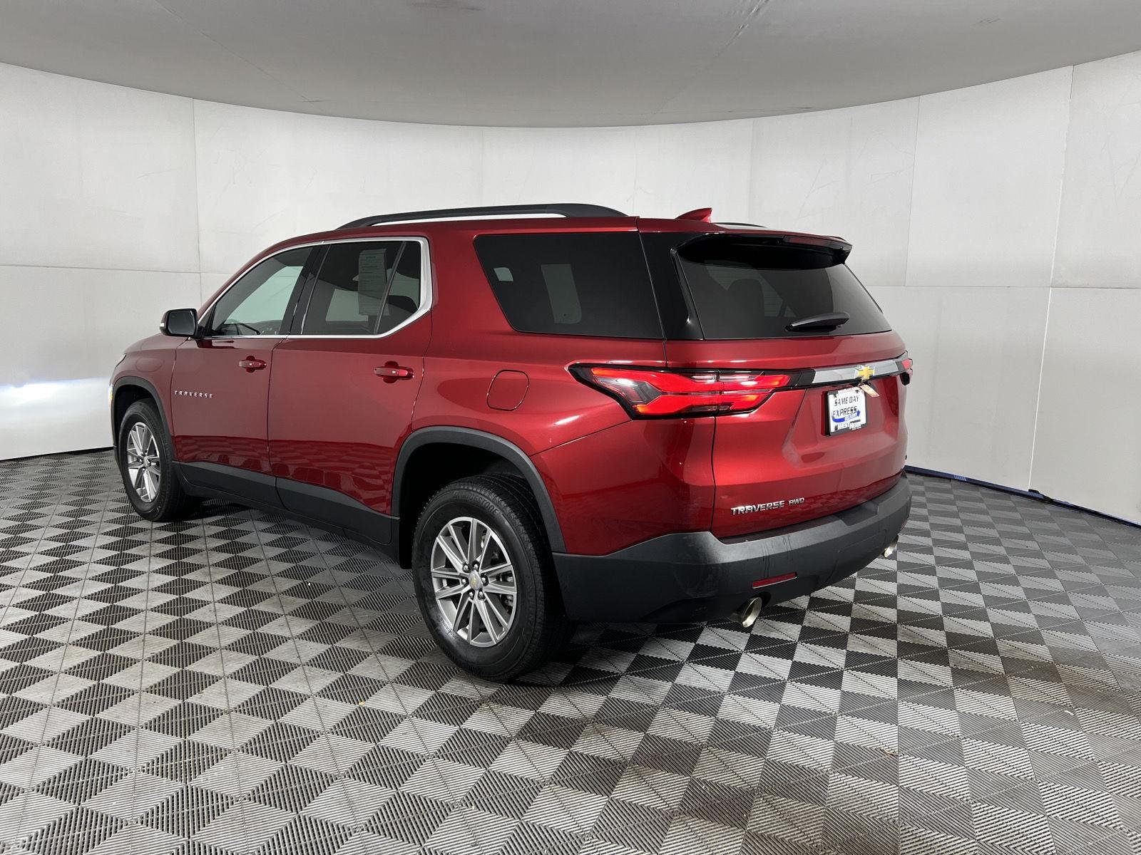 Used 2023 Radiant Red Tintcoat Chevrolet LT Cloth image 29