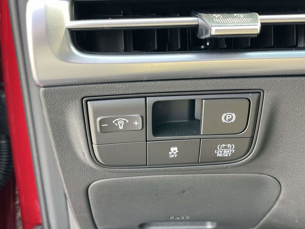 2026 Hyundai Tucson Blue SE - Photo 25
