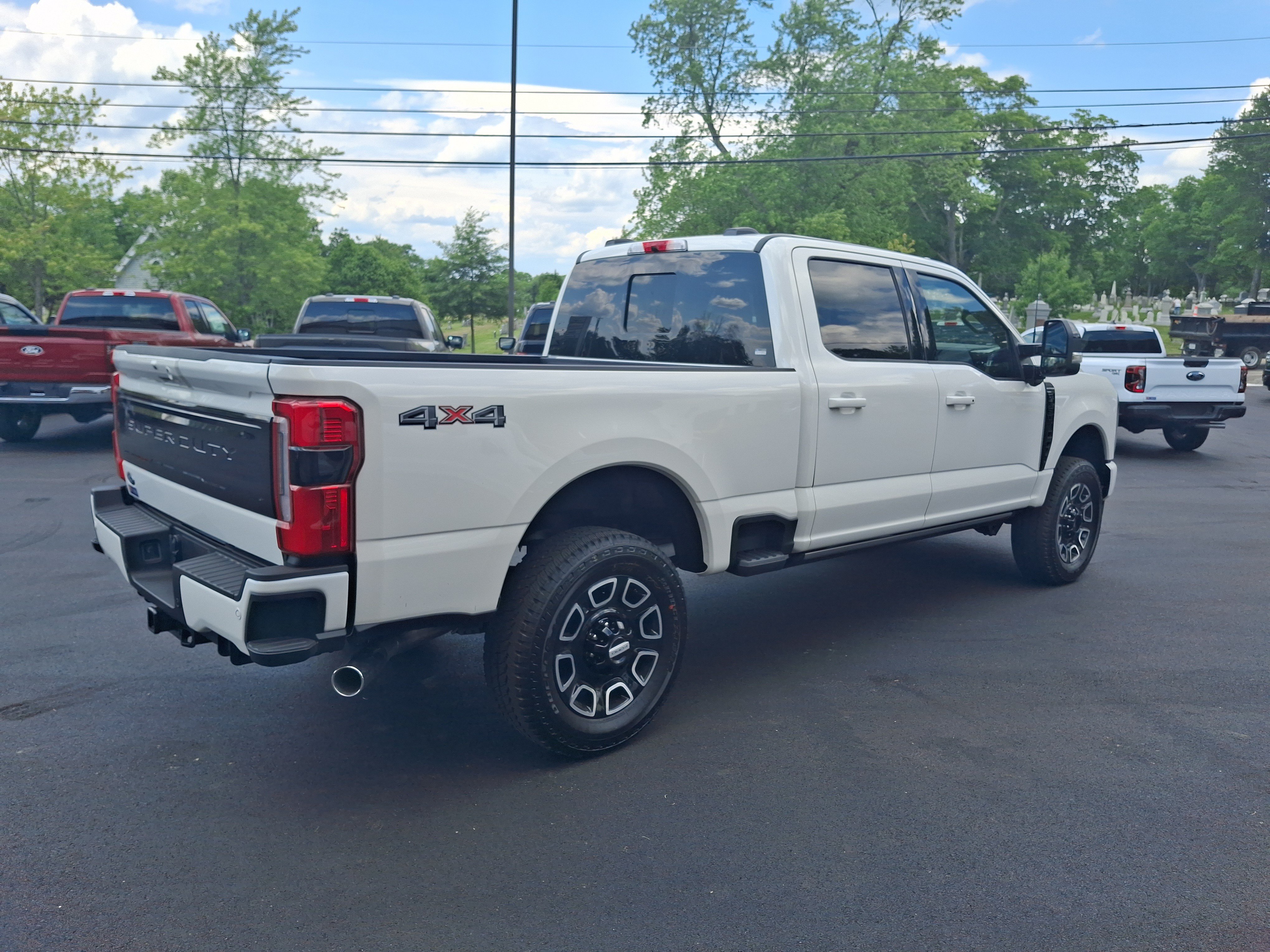 New 2026 STAR WHT MET TC Ford  image 3