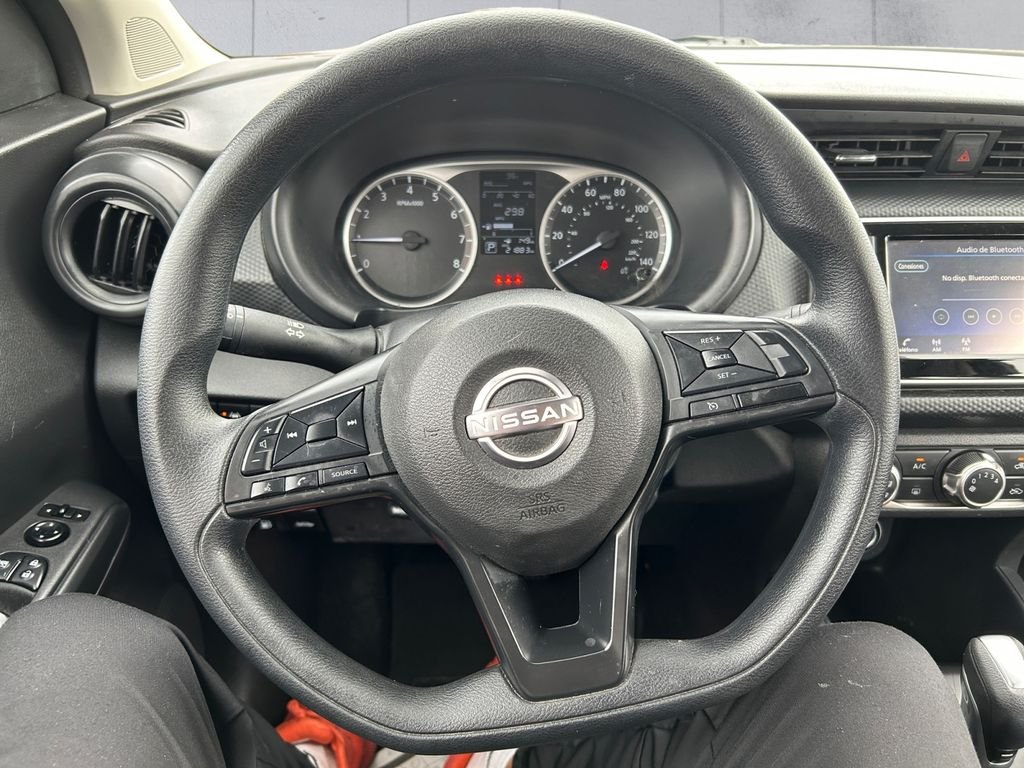Used 2024 Gray Nissan S image 9