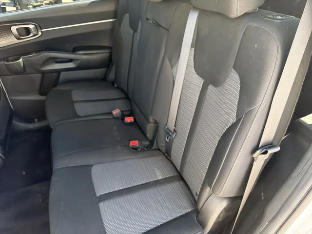 Used 2022 White Kia LX image 12