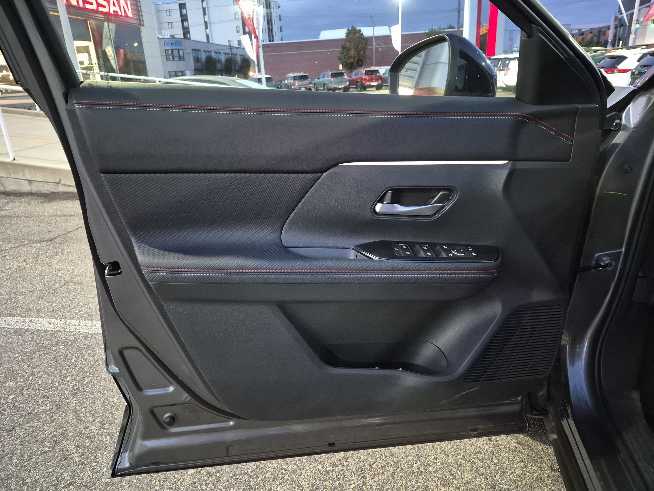 2026 Nissan KICKS SR AWD - Photo 10