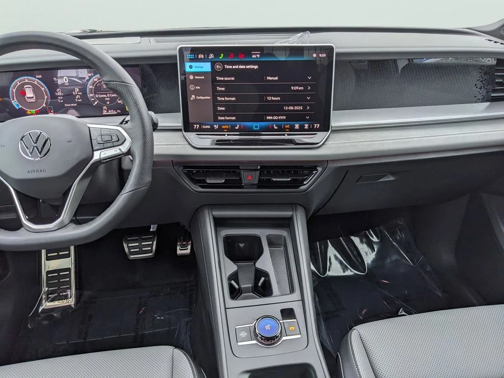New 2026 Gray Volkswagen 2.0T SE R-Line Black image 19