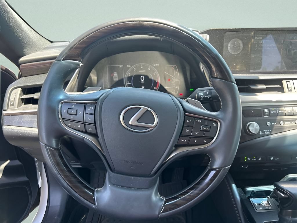 Used 2021 White Pearl Lexus 250 image 22
