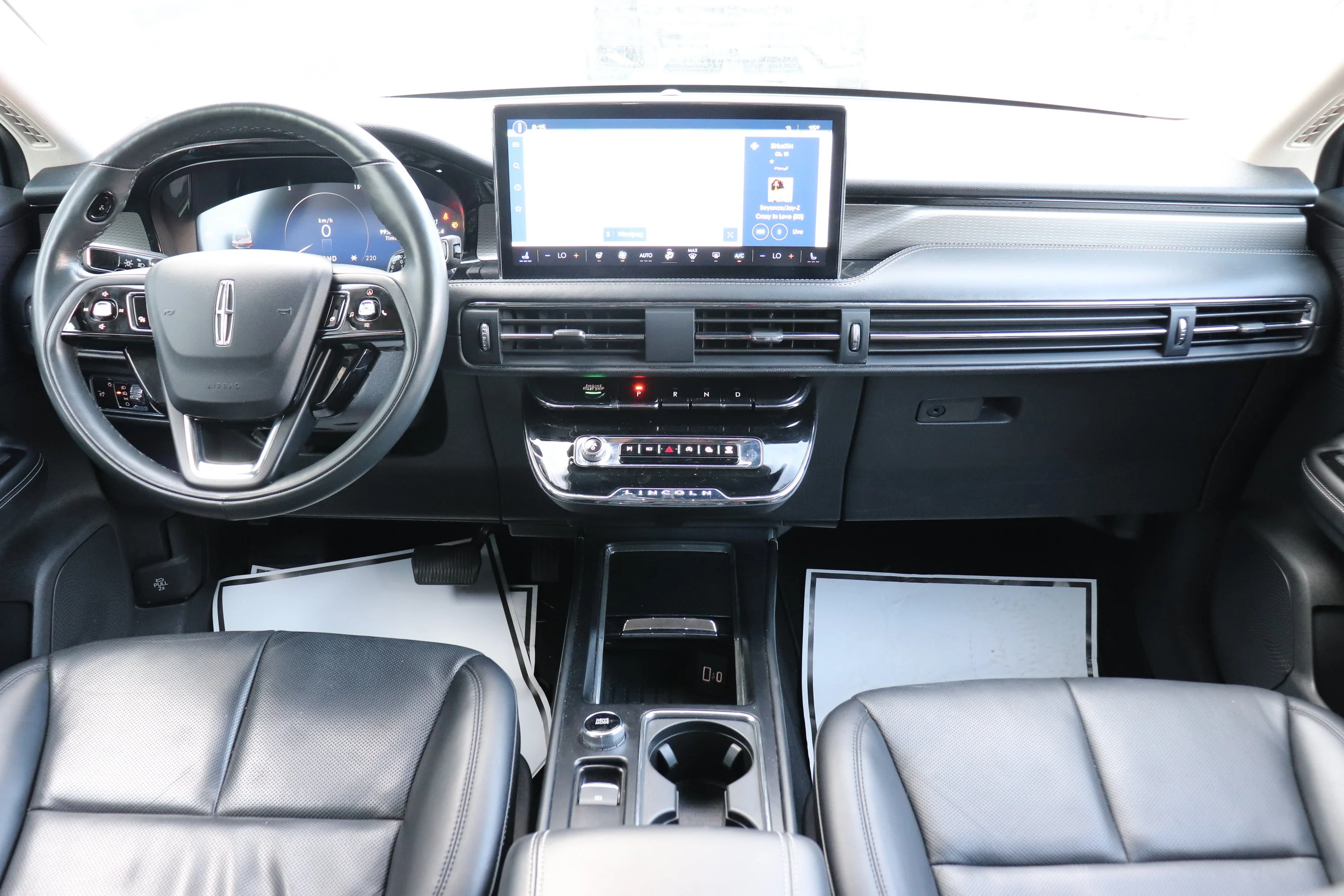 Used 2023 Blue Lincoln Reserve image 18