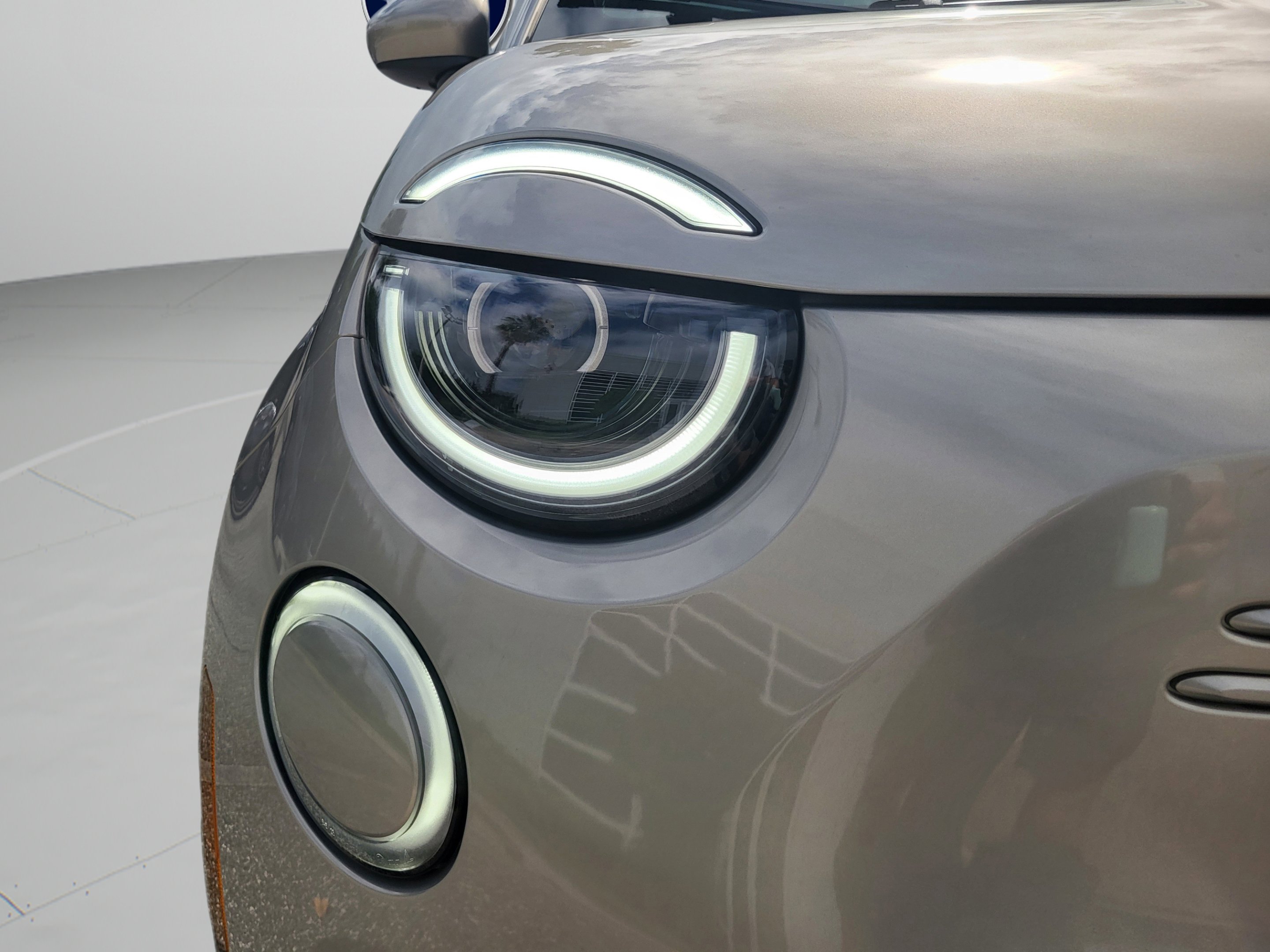 2025 FIAT 500e Base - Photo 14